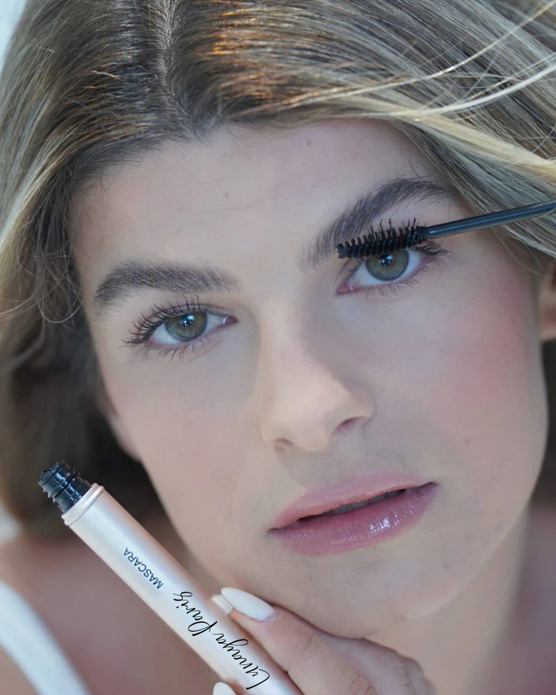 3 - LUNAYA - MASCARA AVEC SÉRUM DE CROISSANCE INFUSÉ